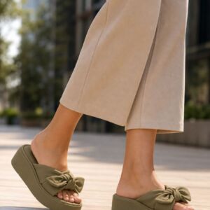 Tamanco anabela feminino Modare em nobuck ultra soft para conforto